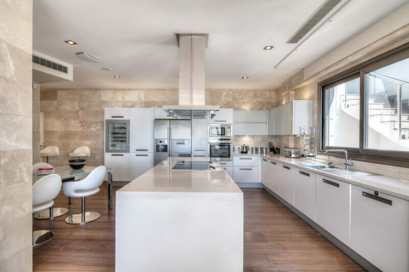 shutterstock_217819591