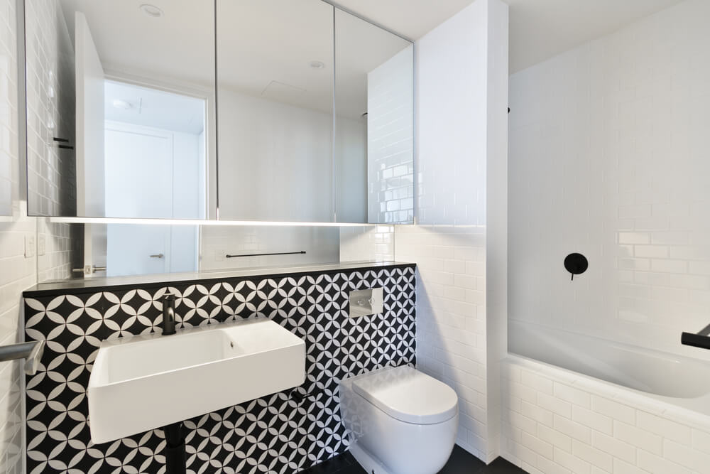 shutterstock_253763812