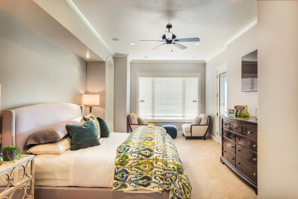 shutterstock_243272530